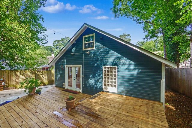 79 Lakeview Drive NE, Atlanta, GA 30317