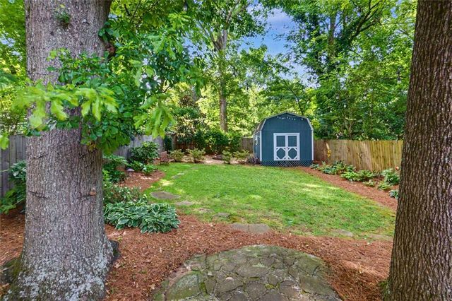 79 Lakeview Drive NE, Atlanta, GA 30317