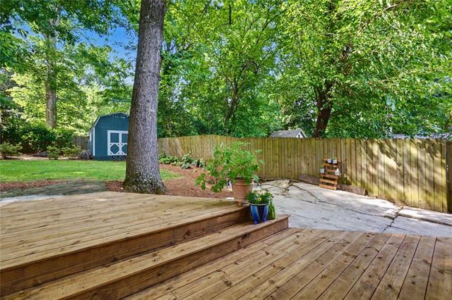 79 Lakeview Drive NE, Atlanta, GA 30317