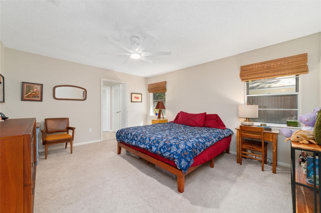 5930 Old Lodge Drive, Houston, TX 77066