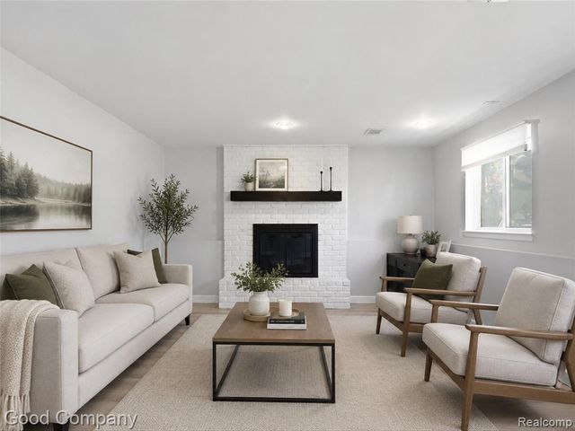 705 Millard Avenue, Royal Oak, MI 48073