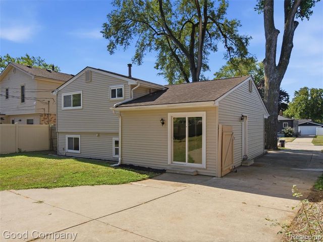 705 Millard Avenue, Royal Oak, MI 48073