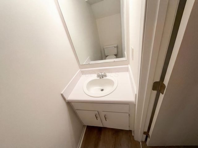 5083 Singleton Drive, 33B, Hilliard, OH 43026