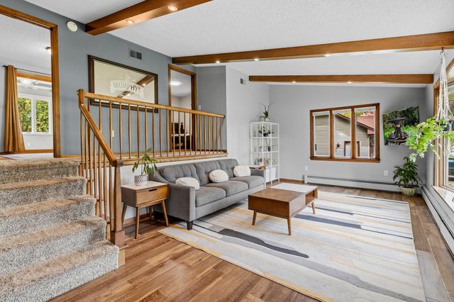 715 Tanglewood Drive, Shoreview, MN 55126