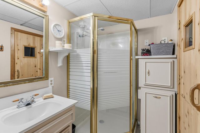 715 Tanglewood Drive, Shoreview, MN 55126