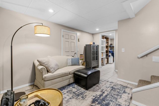 715 Tanglewood Drive, Shoreview, MN 55126