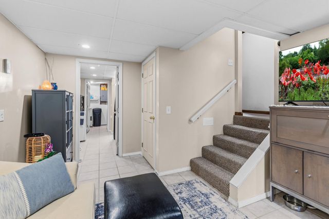 715 Tanglewood Drive, Shoreview, MN 55126