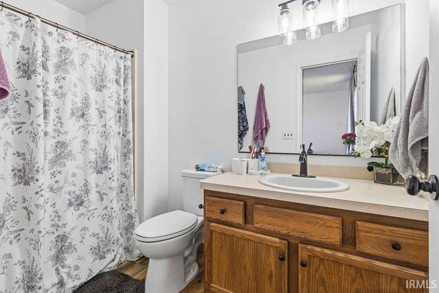 72102 Adam Street, Milford, IN 46542