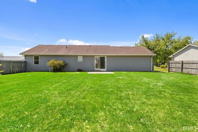 72102 Adam Street, Milford, IN 46542