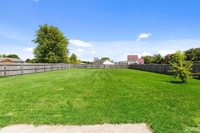 72102 Adam Street, Milford, IN 46542