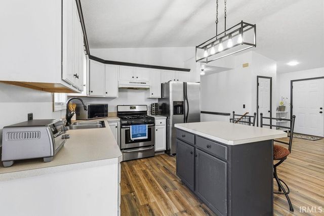 72102 Adam Street, Milford, IN 46542