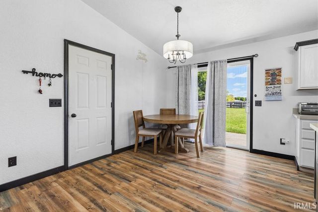 72102 Adam Street, Milford, IN 46542