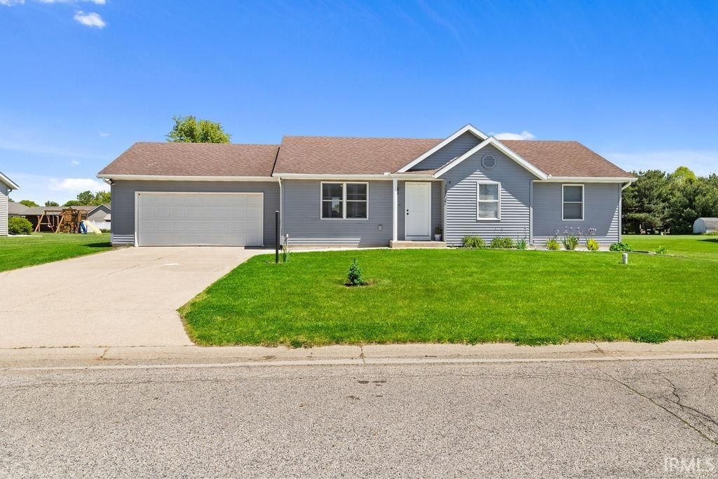 72102 Adam Street, Milford, IN 46542
