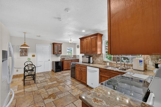 22740 COUNTY ROAD 44A, Eustis, FL 32736