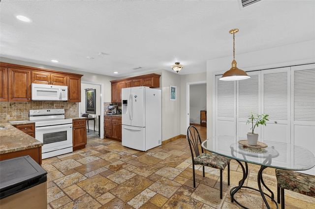 22740 COUNTY ROAD 44A, Eustis, FL 32736