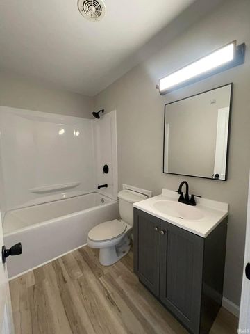 420 S 27Th Street, South Bend, IN 46615