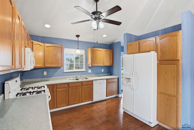 5288 MERCURY DR, Rapid City, SD 57703