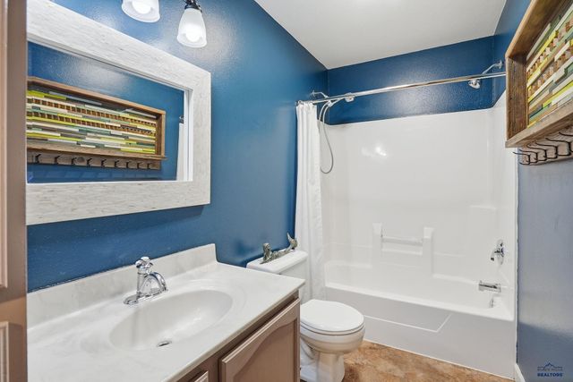 5288 MERCURY DR, Rapid City, SD 57703