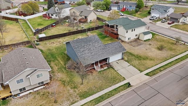 5288 MERCURY DR, Rapid City, SD 57703