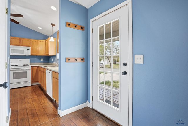 5288 MERCURY DR, Rapid City, SD 57703