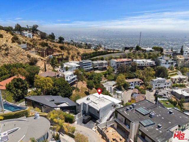 1745 Viewmont Drive, West Hollywood, CA 90069