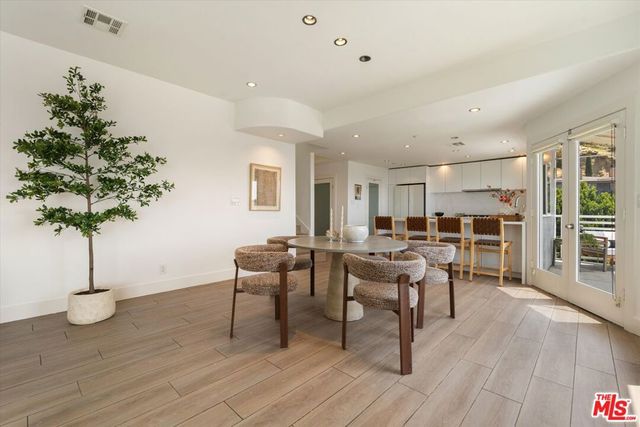 1745 Viewmont Drive, West Hollywood, CA 90069
