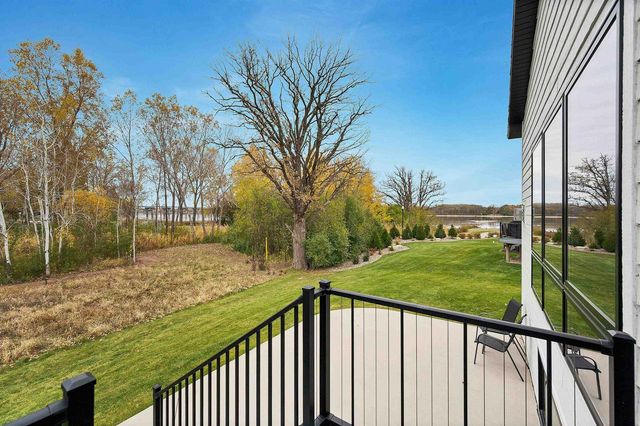 359 ALDON CIRCLE, Green Bay, WI 54304