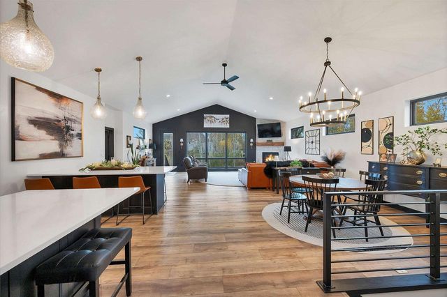 359 ALDON CIRCLE, Green Bay, WI 54304