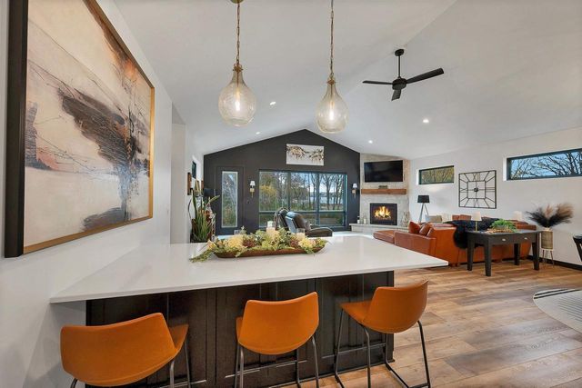 359 ALDON CIRCLE, Green Bay, WI 54304