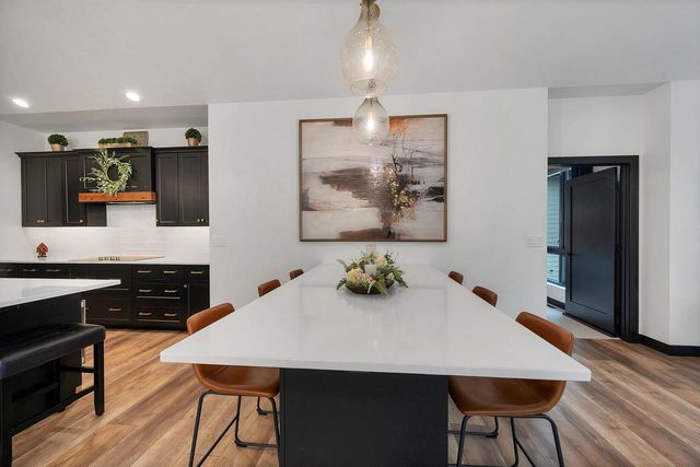 359 ALDON CIRCLE, Green Bay, WI 54304