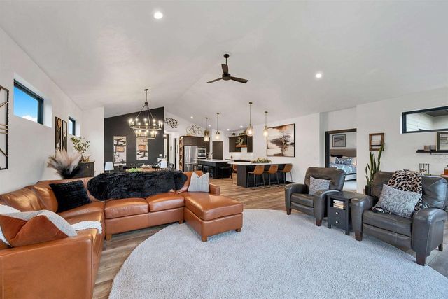 359 ALDON CIRCLE, Green Bay, WI 54304