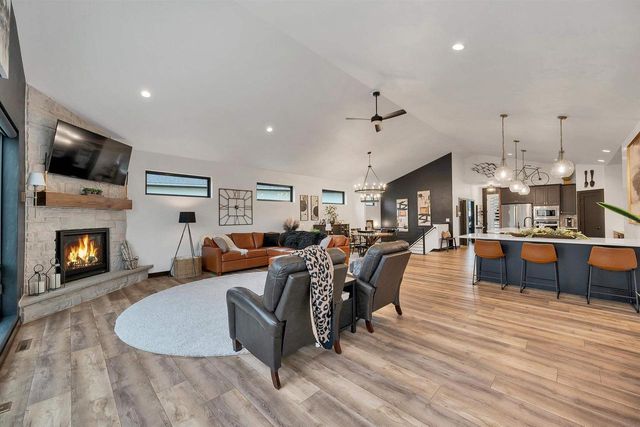 359 ALDON CIRCLE, Green Bay, WI 54304