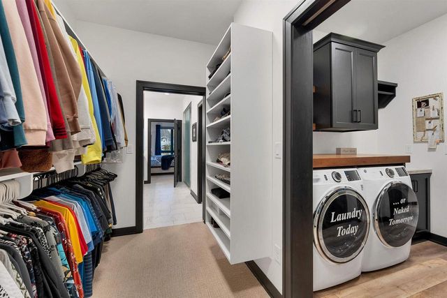 359 ALDON CIRCLE, Green Bay, WI 54304