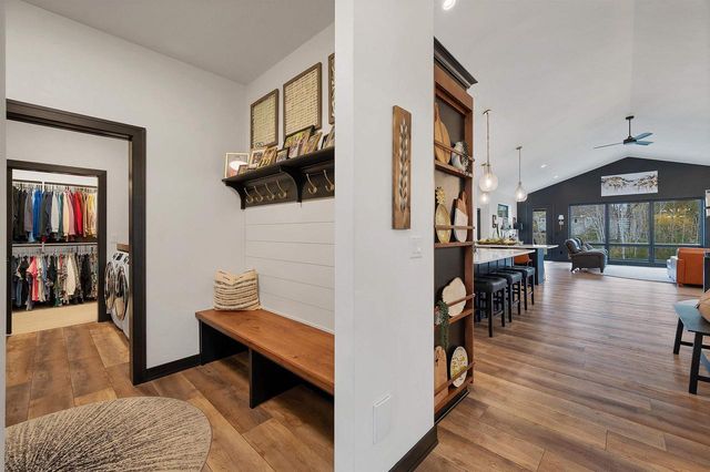 359 ALDON CIRCLE, Green Bay, WI 54304