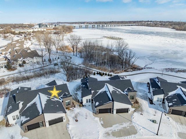 359 ALDON CIRCLE, Green Bay, WI 54304