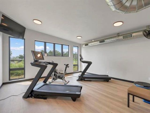 359 ALDON CIRCLE, Green Bay, WI 54304