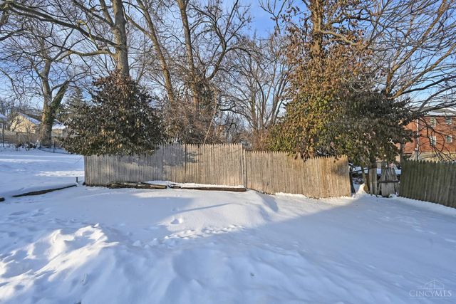 3370 Woodford Road, Cincinnati, OH 45213