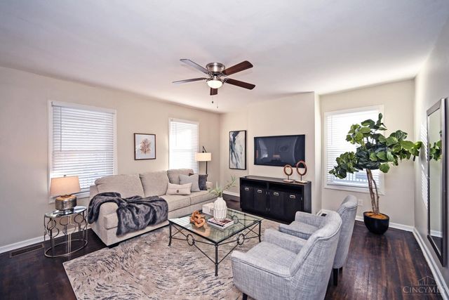 3370 Woodford Road, Cincinnati, OH 45213