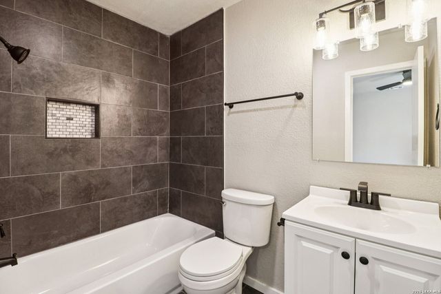 9006 Bowline, San Antonio, TX 78242