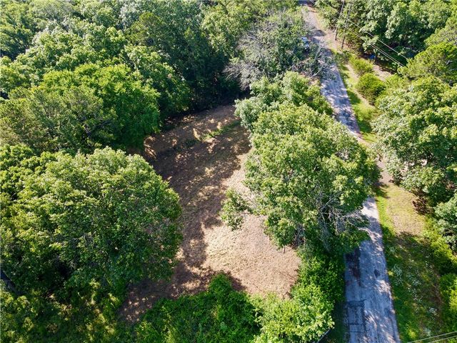 500 County Road 241, Eureka Springs, AR 72632