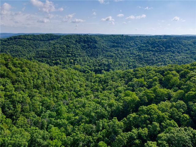 500 County Road 241, Eureka Springs, AR 72632