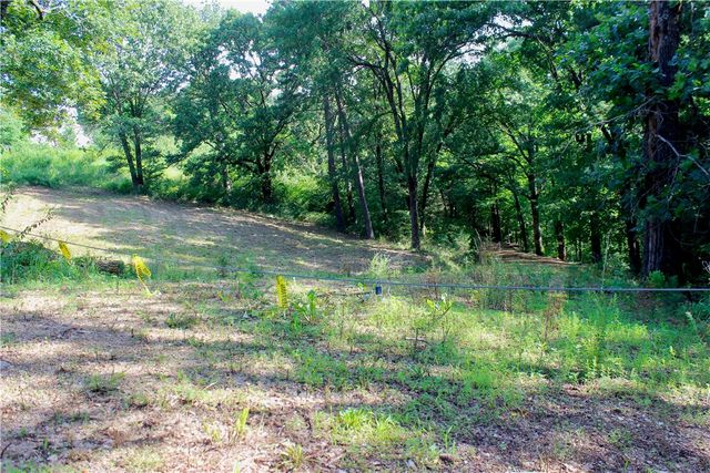 500 County Road 241, Eureka Springs, AR 72632