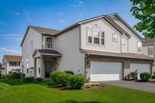 1877 Candlelight Circle, Montgomery, IL 60538