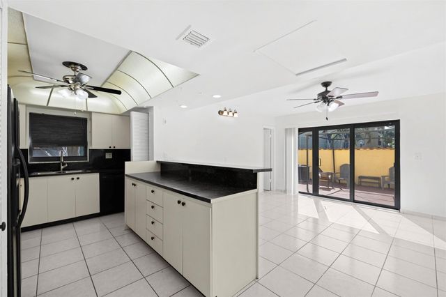 7734 Balboa Street 7734, Sunrise, FL 33351