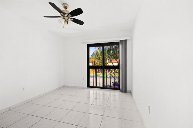 7734 Balboa Street 7734, Sunrise, FL 33351