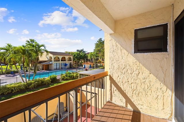 7734 Balboa Street 7734, Sunrise, FL 33351