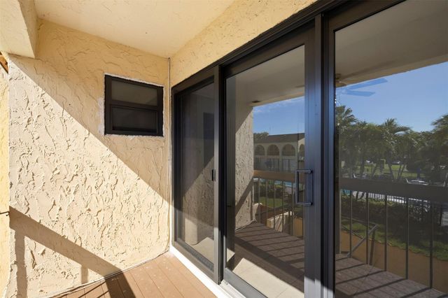 7734 Balboa Street 7734, Sunrise, FL 33351