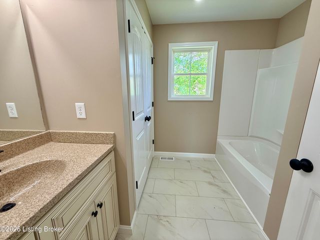 421 Susannah Ave, Bardstown, KY 40004