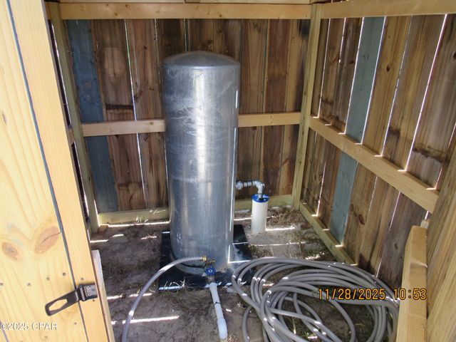 2988 Five Points Road, Cottondale, FL 32431