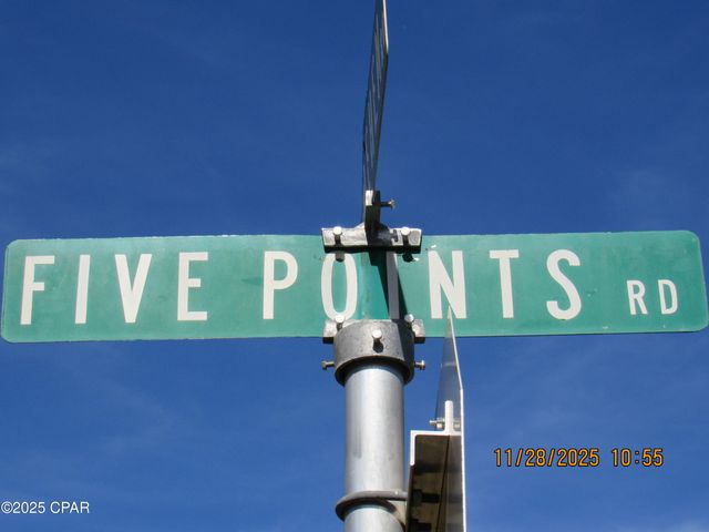 2988 Five Points Road, Cottondale, FL 32431